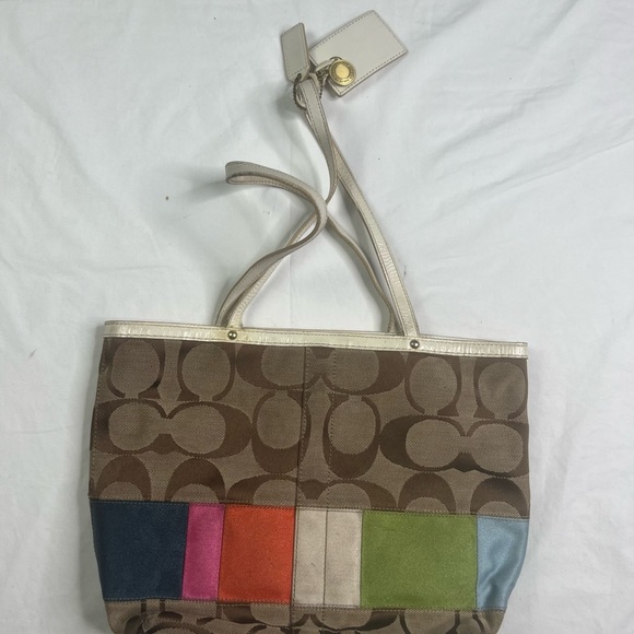 Coach Khaki Signature Legacy Stripe Gold Leather Shoulder Tote 10859 - Picture 3 of 7